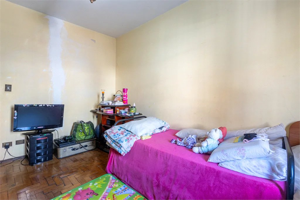 Sobrado à venda com 3 quartos em Vila Sônia, São Paulo, SP