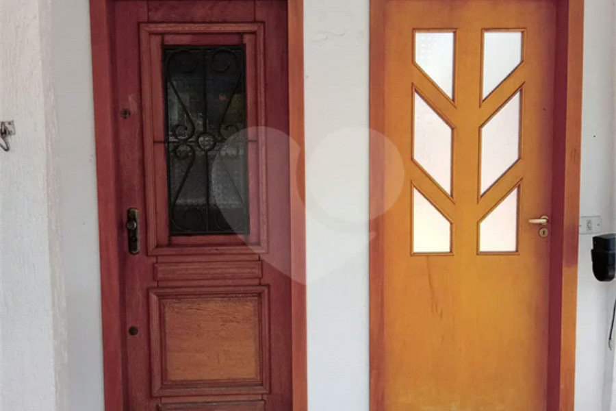 Sobrado à venda com 2 quartos em Tremembé, São Paulo, SP