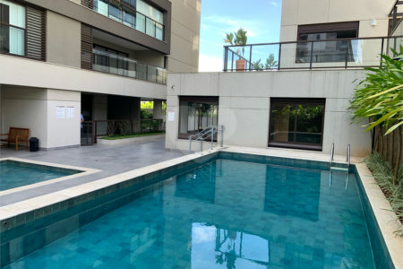 Apartamento à venda com 3 suítes em Bela Aliança, São Paulo, SP