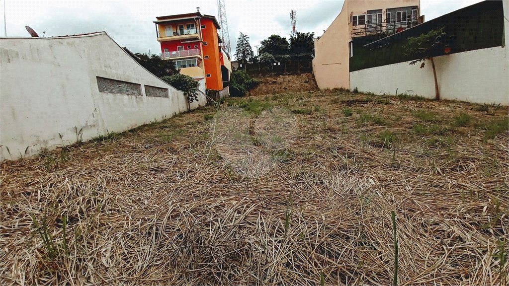 Terreno à venda em Jardim das Vitórias Régias, Valinhos, SP
