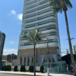 Apartamento à venda com 3 quartos, sendo 1 suíte, em Canto do Forte, Praia Grande, SP