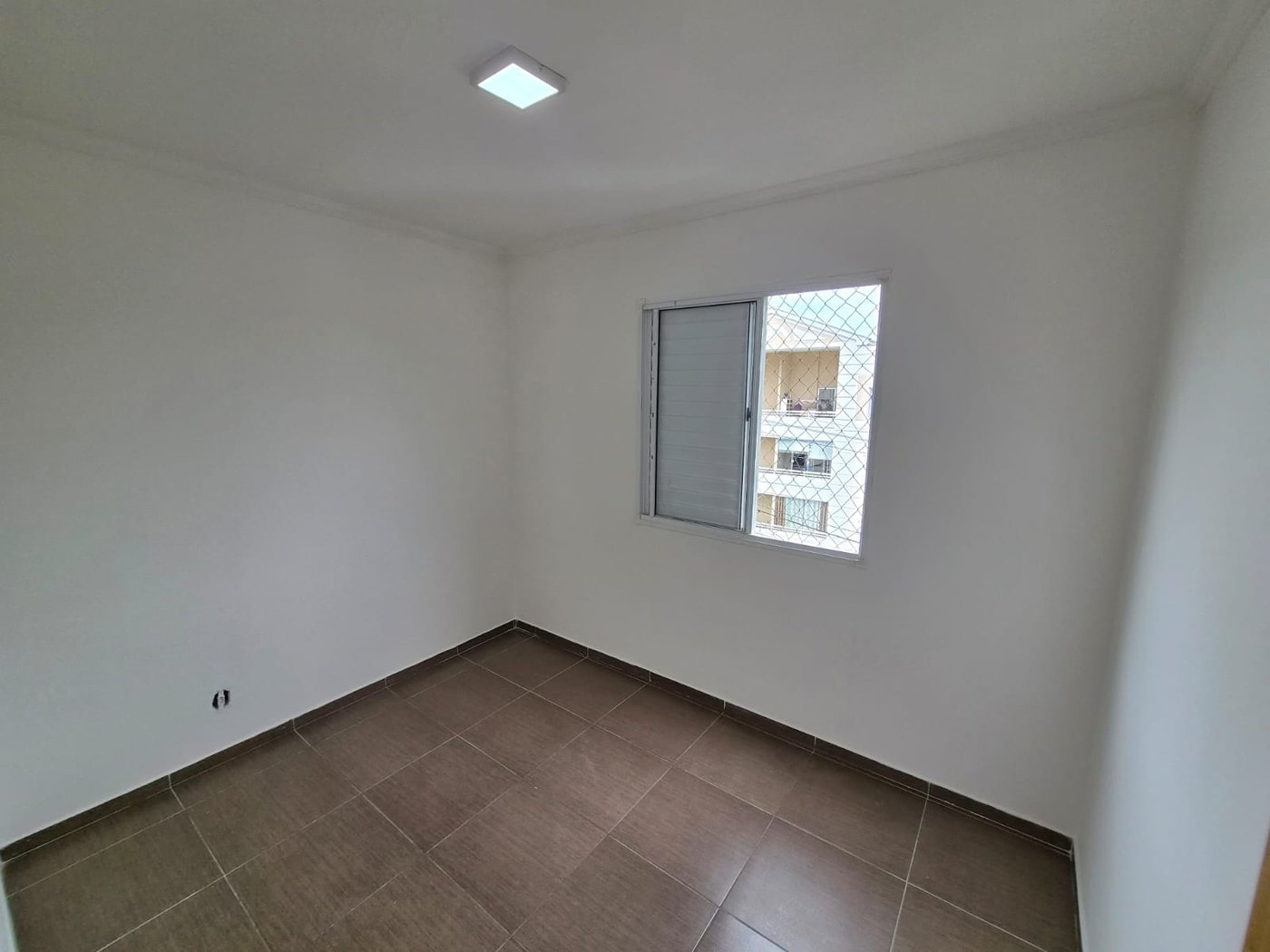 Apartamento à venda com 2 quartos em Jardim Ísis, Cotia - SP