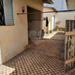 Casa Térrea com 3 dormitórios.