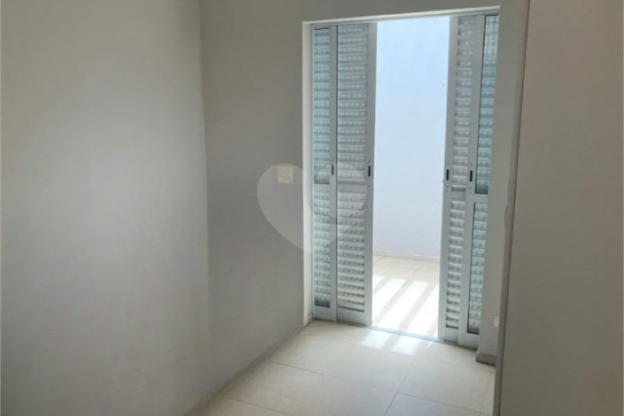 Belíssima casa no bairro Vila Rezende