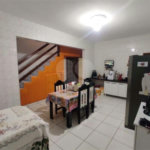 CASA A VENDA NO BAIRRO NOVO HORIZONTE COM 200M², 4 DORMITÓRIOS, 2 BANHEIROS, 2 VAGAS, SJC