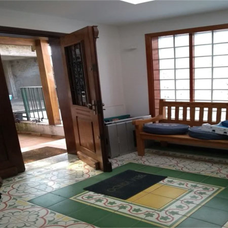 CASA ESTILO COLONIAL PODENDO SER UTILIZADO COMO AIRBNB