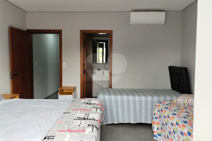 Casa à venda com 4 suítes em São Lourenço, Bertioga, SP