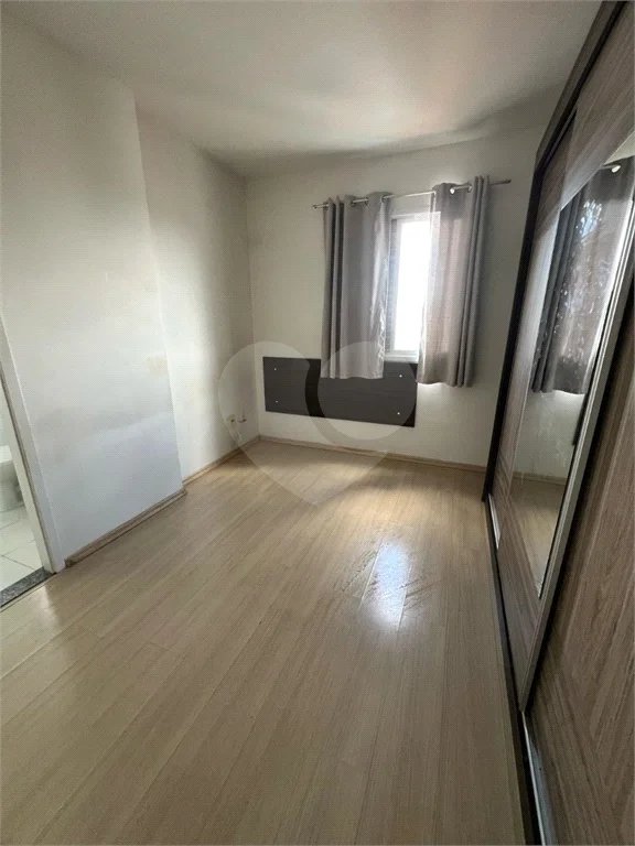 APARTAMENTO de 2 quartos (1 suíte) á venda em Santo André, 75m², 2 garagens fixas e cobertas, é entrar e morar!
