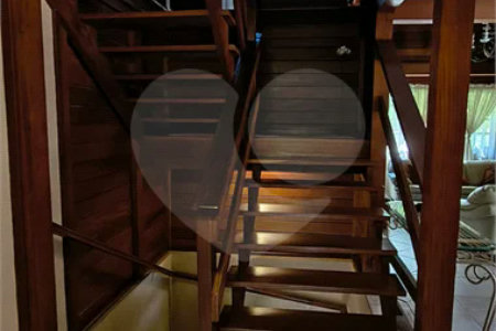 Casa à venda ou para alugar com 7 quartos, sendo 5 suítes, no condomínio Estância Marambaia, Vinhedo - SP