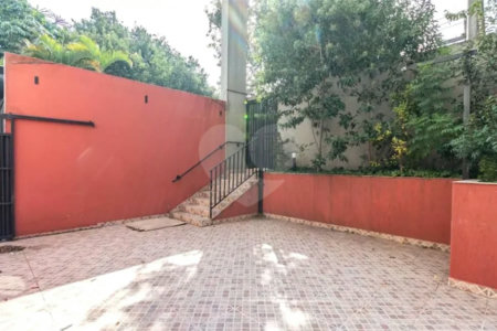 Apartamento com 49m², 2 quartos, 1 garagem, à venda em Itaquera