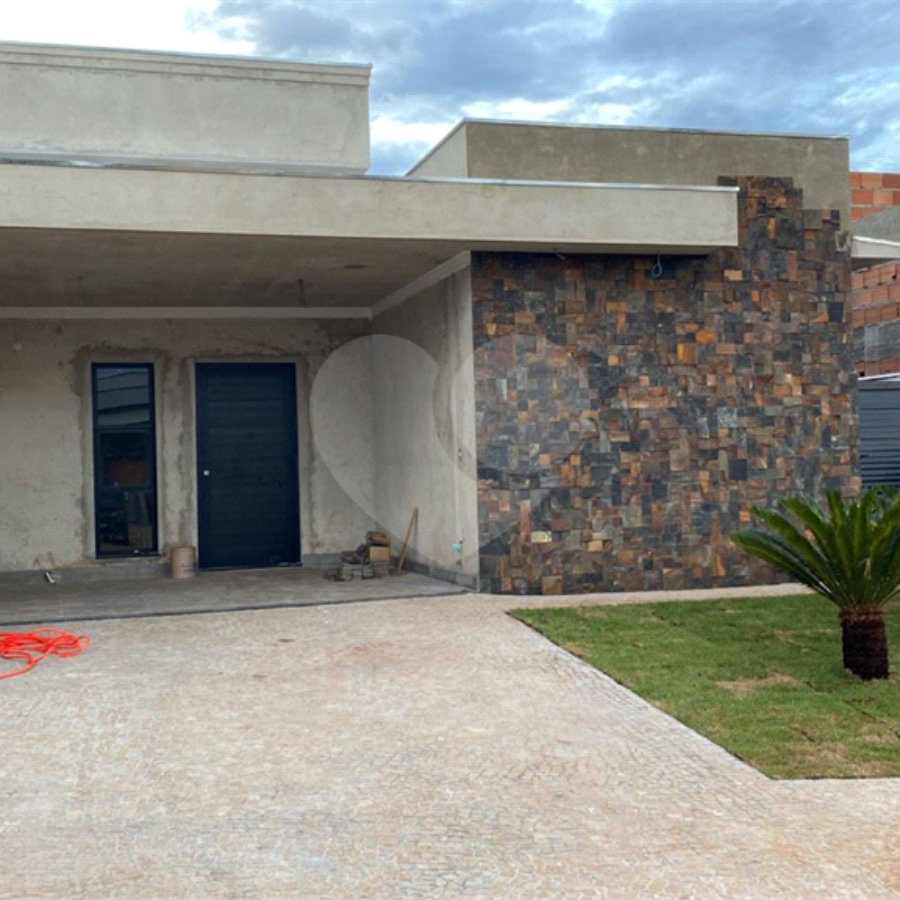 Casa Térrea no Condomínio Residencial Valencia Ilha Turia.