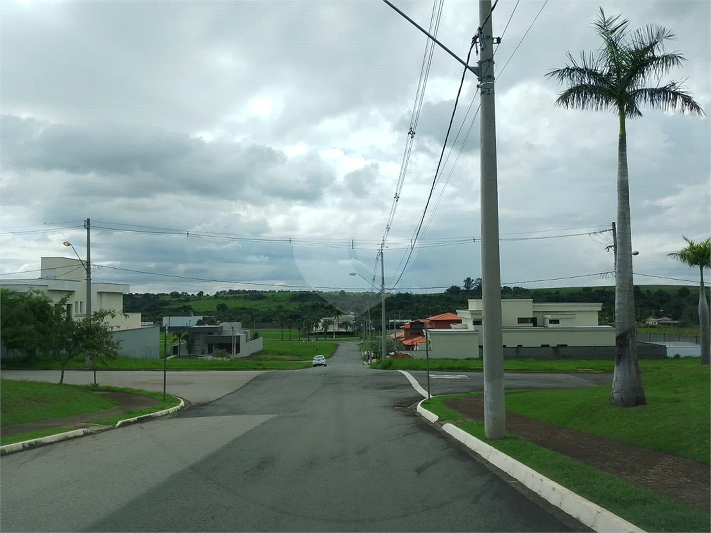 Terreno à venda no Condomínio Terras de Ártemis