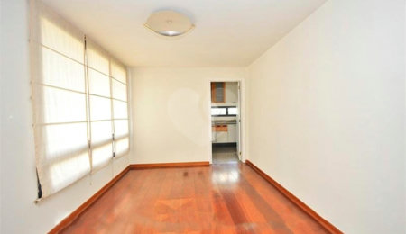 Apartamento à venda com 3 quartos, sendo 2 suítes,  em Vila Andrade, São Paulo, SP