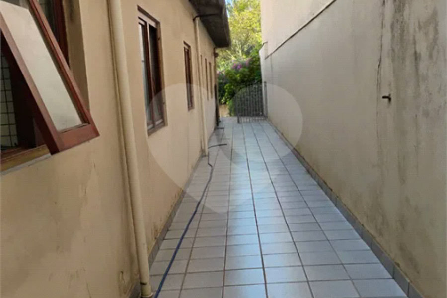 Vende-se ou Aluga-se Casa com 400 m2 na Vila Mascote