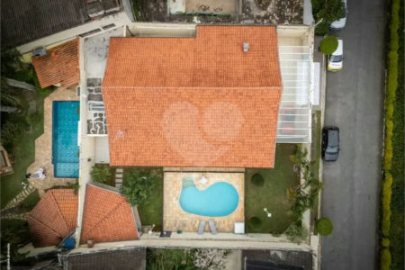 Casa Térrea à venda com 3 quartos, sendo 1 suíte, em Interlagos, São Paulo, SP