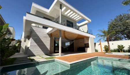 Casa à venda com 4 suítes no condomínio Villa Borghese, Indaiatuba - SP