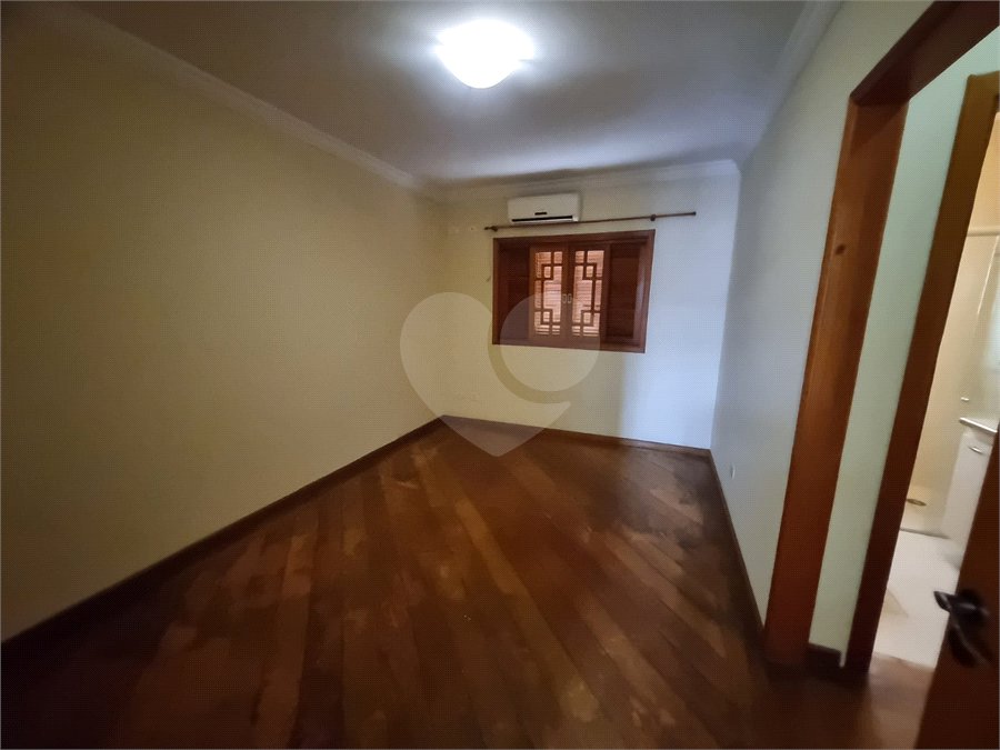 Sobrado à venda ou para alugar com 5 quartos, sendo 4 suítes,  em City América, São Paulo, SP
