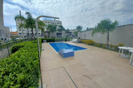 Apartamento à venda com 2 quartos em Santa Cruz, Rio de Janeiro, RJ