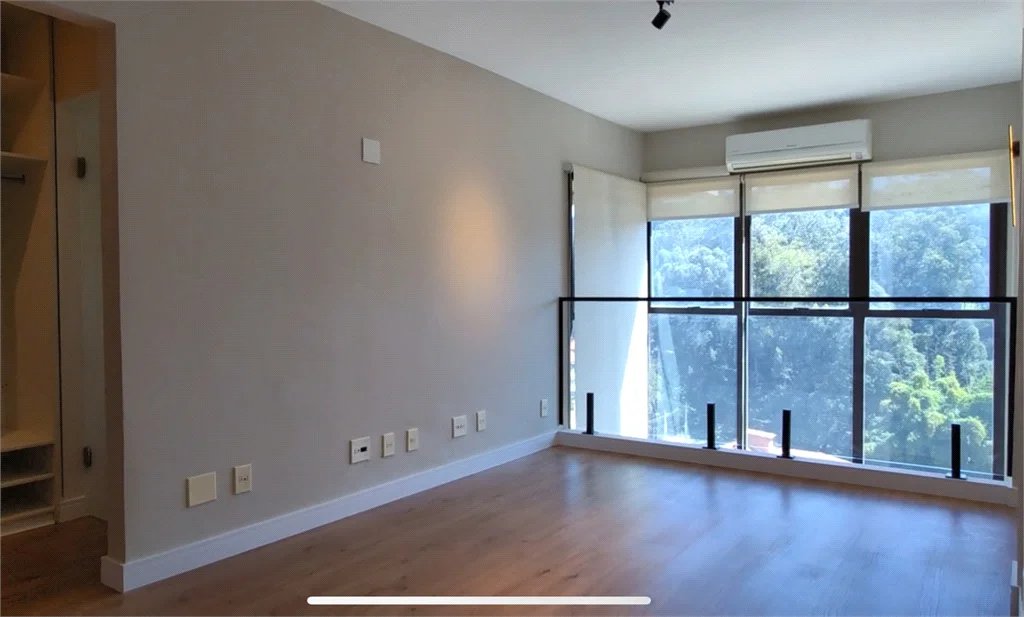 Duplex à venda com 1 suíte em Paraíso do Morumbi, São Paulo, SP