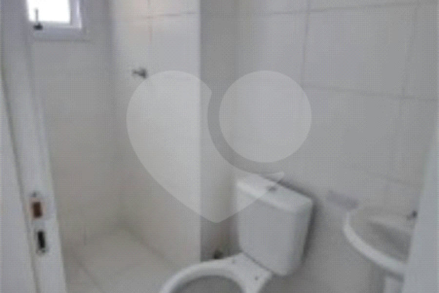 Apartamento à venda com 2 quartos em Vila Zat, São Paulo, SP