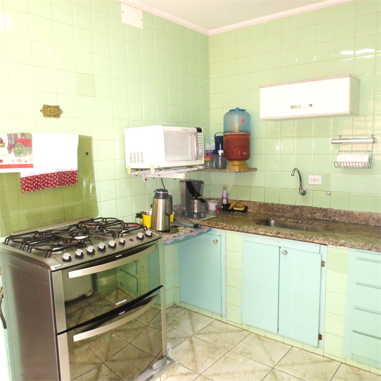 Sobrado à venda com 4 quartos, sendo 1 suíte, em Cambuci, São Paulo, SP