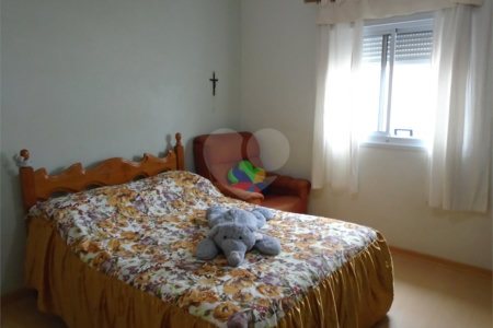 Sobrado à venda com 3 quartos, sendo 1 suíte,  em Santo Amaro, São Paulo, SP