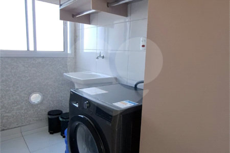 Apartamento à venda com 2 quartos em Vila Nivi, São Paulo, SP