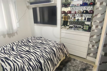 Apartamento à venda com 2 quartos, sendo 1 suíte, em Jardim Flor da Montanha, Guarulhos, SP