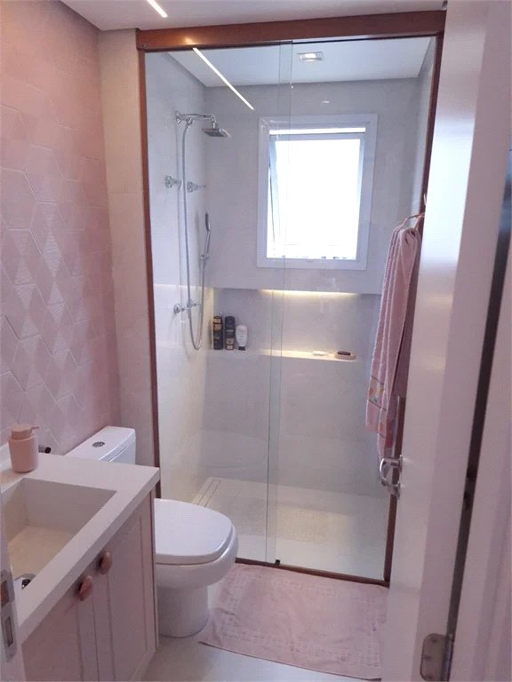 Apartamento à venda com 4 quartos, sendo 2 suítes, em Vila Anastácio, São Paulo, SP