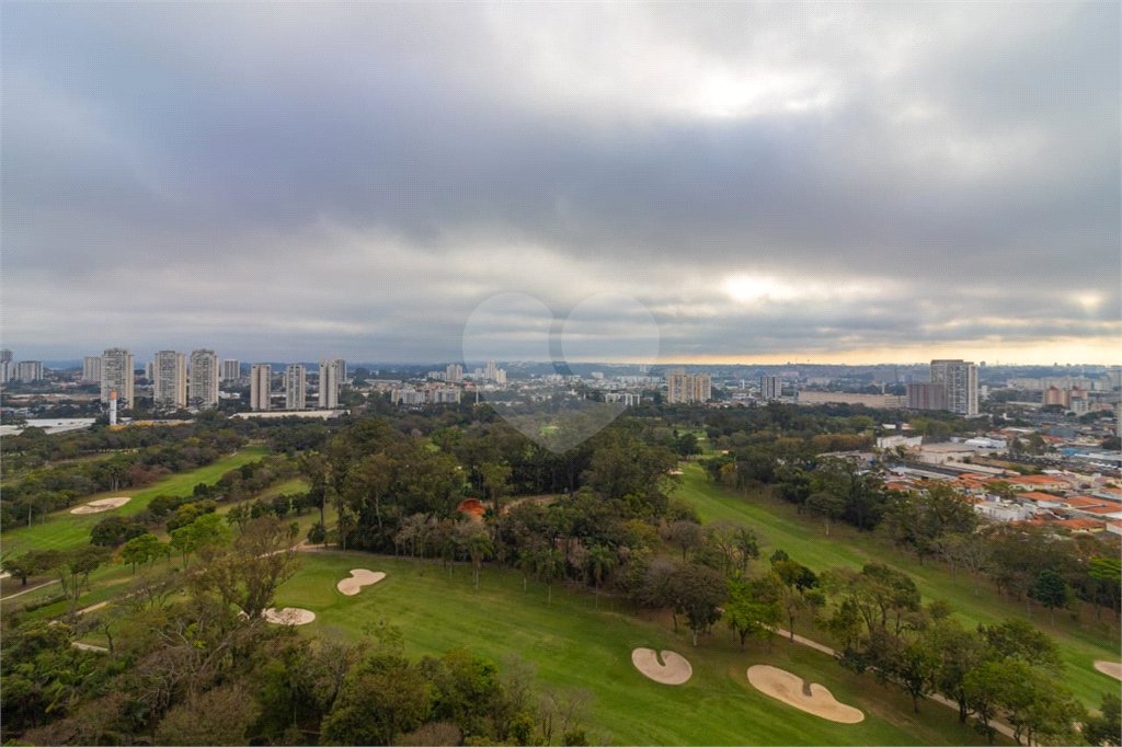 Apartamento à venda com 4 suítes em Vila Sofia, São Paulo, SP