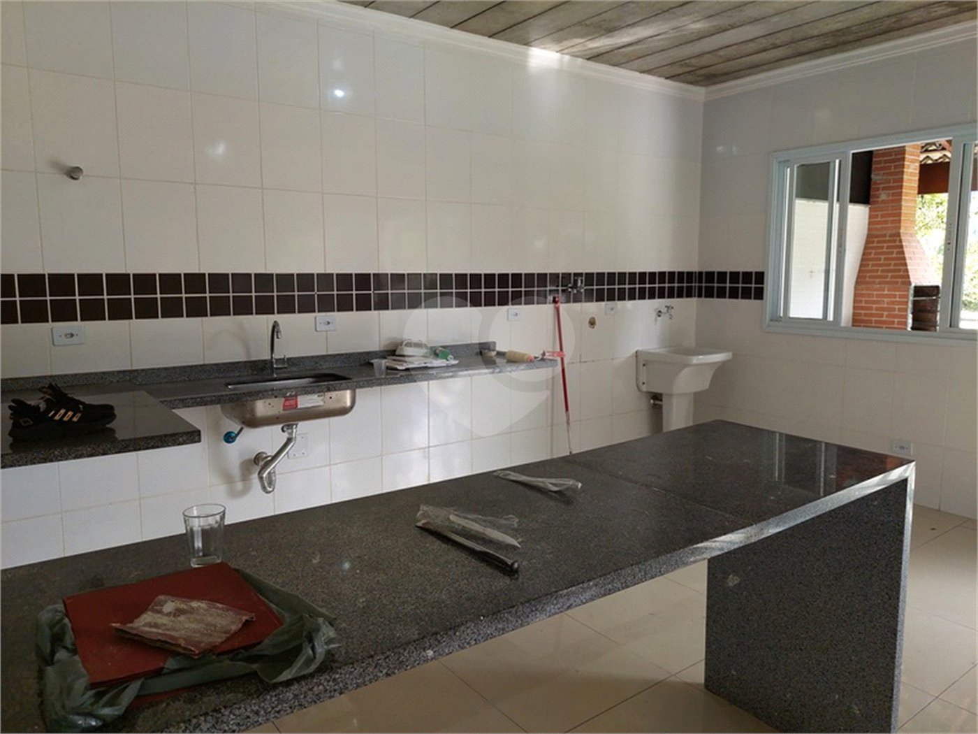 Casa à venda com 3 quartos, sendo 1 suíte, em Barreiro, Mairiporã, SP