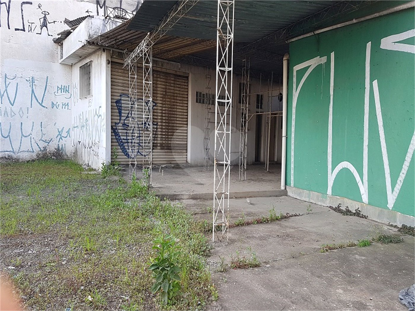 Terreno à venda em Socorro, São Paulo, SP