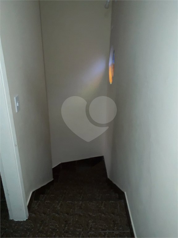 Sobrado à venda com 2 quartos em Horto, São Paulo, SP