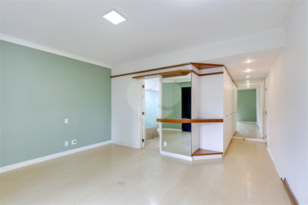 Apartamento à venda com 4 suítes em Alto da Boa Vista, São Paulo, SP