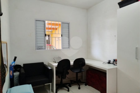 Casa à venda com 3 quartos, sendo 1 suíte,  em Vila Rei, Mogi das Cruzes, SP