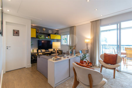 Apartamento à venda com 3 suítes em Chácara Santo Antônio, São Paulo, SP