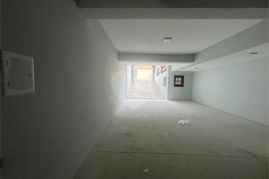 Sobrado à venda com 3 quartos, sendo 1 suíte, em Tremembé, São Paulo, SP
