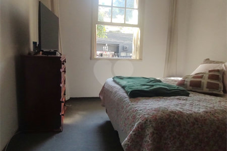 Sobrado à venda com 3 quartos em Pinheiros, São Paulo, SP