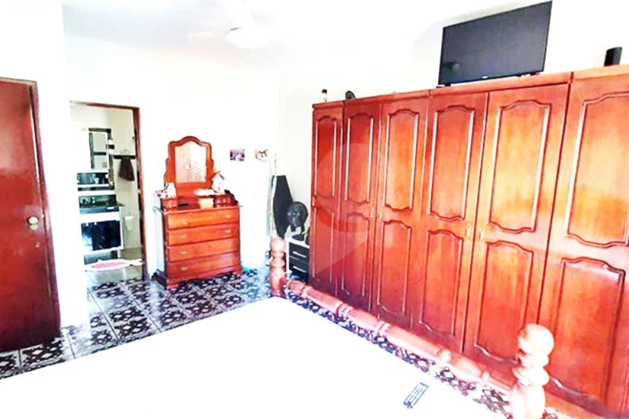 Casa à venda com 5 quartos, sendo 1 suíte, em Vila Nova Cachoeirinha, São Paulo, SP