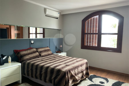 Casa à venda com 3 suítes em Jardim Leonor, São Paulo, SP