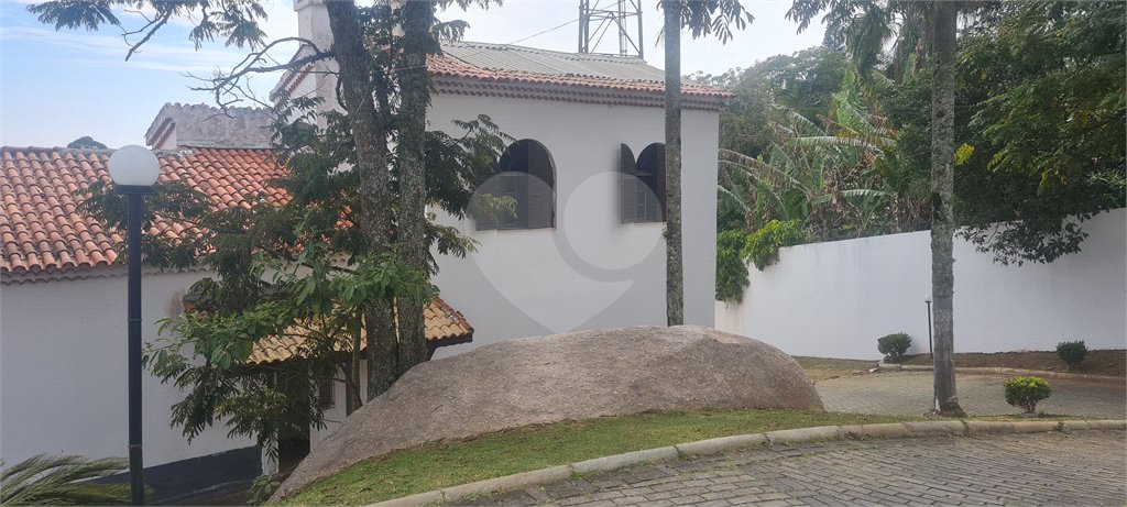Casa à venda com 5 suítes em Roseira, Mairiporã, SP