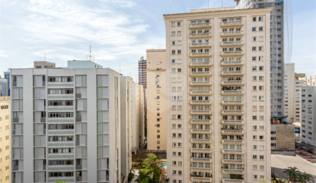 Apartamento à venda com 3 quartos, sendo 1 suíte,  em Itaim Bibi, São Paulo, SP