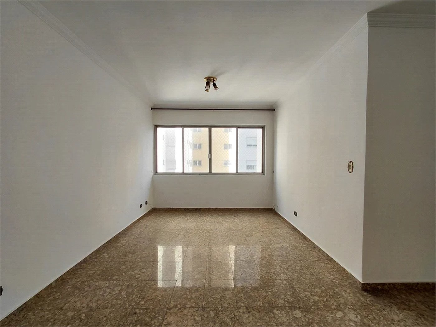 Apartamento à venda com 2 quartos, sendo 1 suíte,  em Água Branca, São Paulo, SP