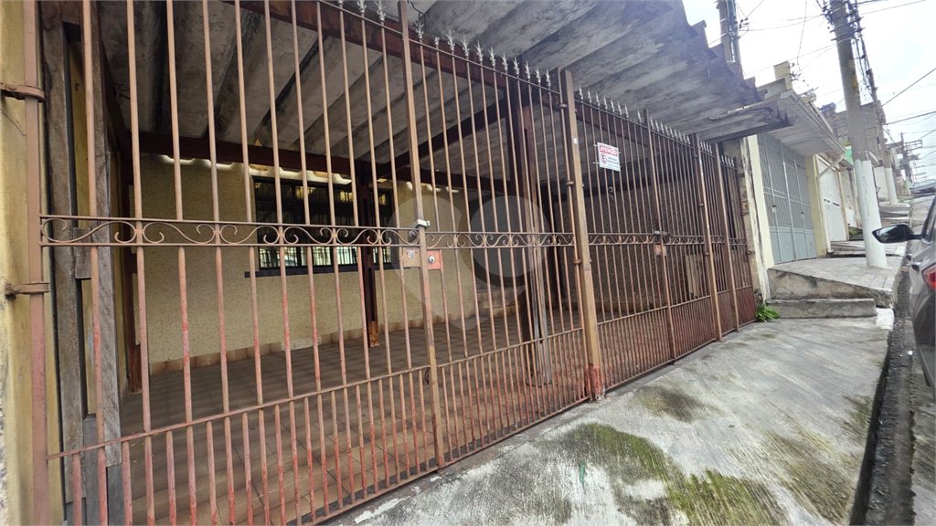 Sobrado à venda com 3 quartos em Vila Guilherme, São Paulo, SP