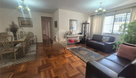 Apartamento à venda com 3 quartos, sendo 1 suíte,  em Itaim Bibi, São Paulo, SP