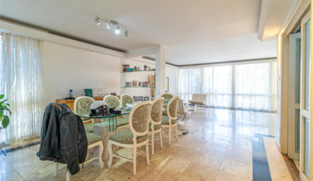 Sobrado à venda com 4 quartos, sendo 1 suíte, em Brooklin, São Paulo, SP