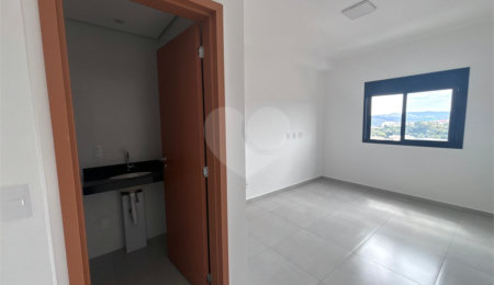 Apartamento à venda com 1 suíte em Atibaia Jardim, Atibaia, SP