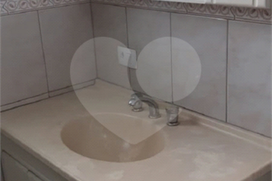 Casa à venda com 3 quartos, sendo 1 suíte, em Vila Guilherme, São Paulo, SP