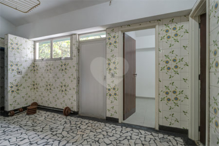 Sobrado à venda com 3 quartos, sendo 1 suíte,  em Granja Julieta, São Paulo, SP