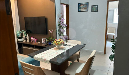 Apartamento à venda com 2 quartos, sendo 1 suíte,  em Parque Santa Laura, Ferraz de Vasconcelos, SP